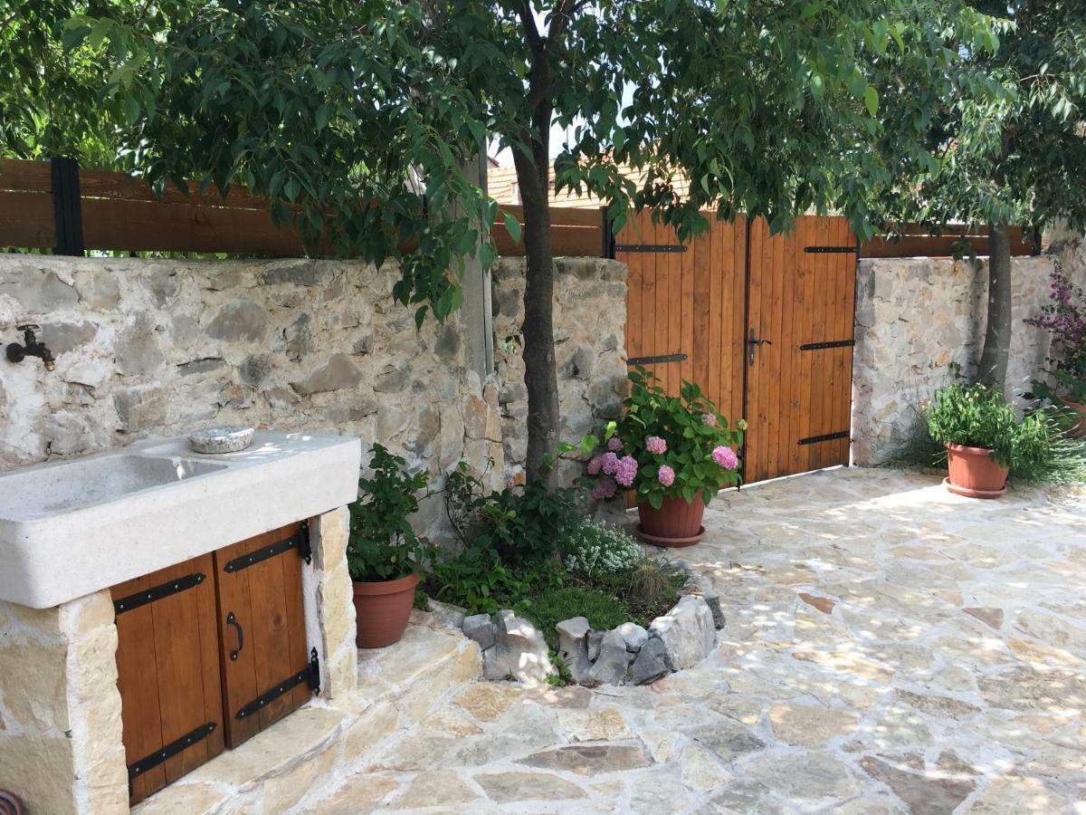 Holiday Cvita Holiday home *